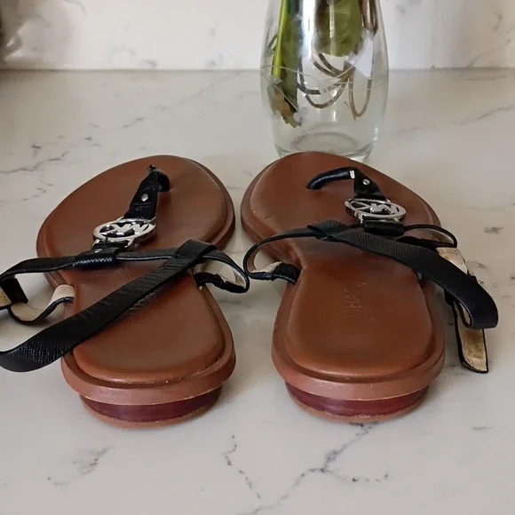 MICHAEL KORS SANDALS - Picture 5 of 9